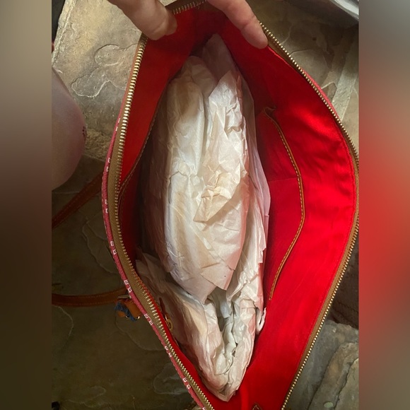 Dooney & Bourke mlb Angels purse - Picture 5 of 6